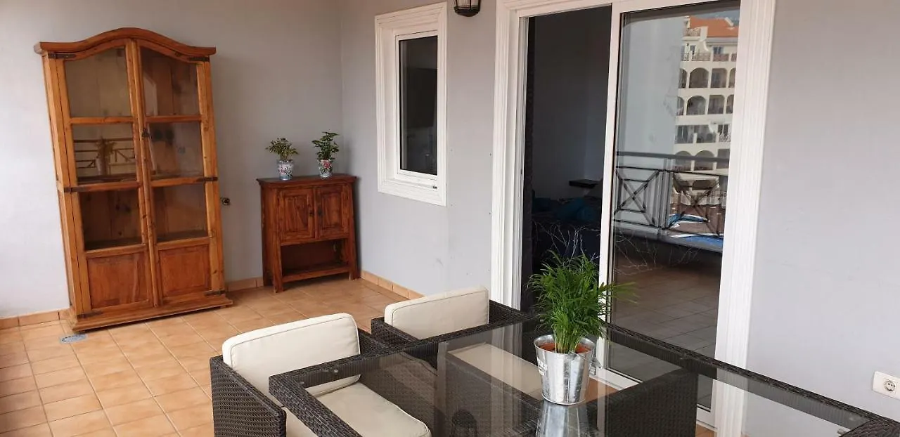 Dinastia Apartment Los Cristianos